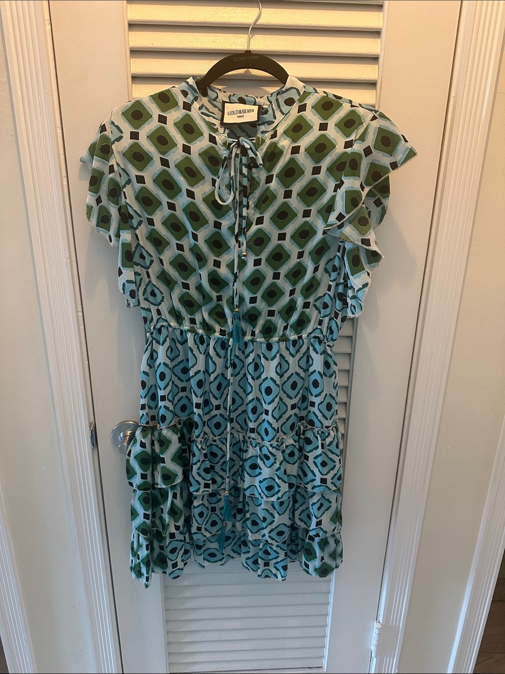 Cute Green Geo-Print Tie-Neck Mini Dress